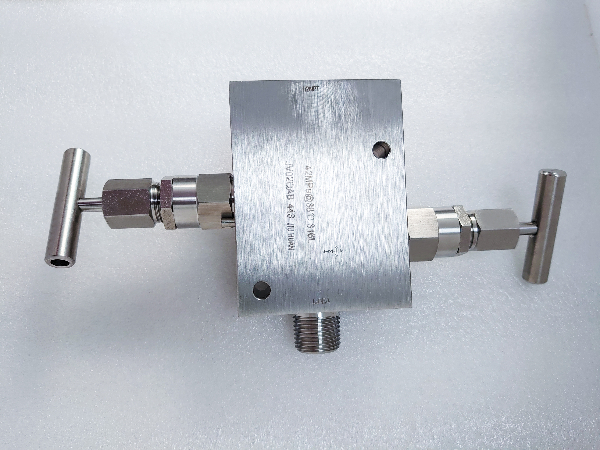 42MPa內外螺紋直通針型閥-針型閥生產廠家-重慶九環(huán)機電